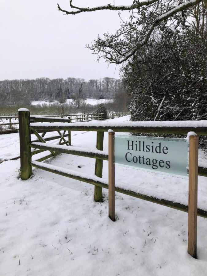 Wisteria Cottage - Hillside Holiday Cottages, Cotswolds Warmington Kültér fotó